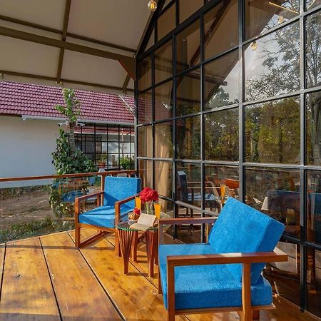 Stayvista At Cicada Chikmagalur 2Bhk Breakfast Included With Amazing View Exterior photo