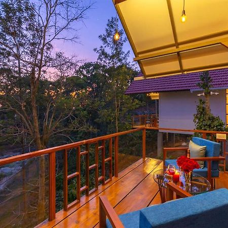 Stayvista At Cicada Chikmagalur 2Bhk Breakfast Included With Amazing View Exterior photo